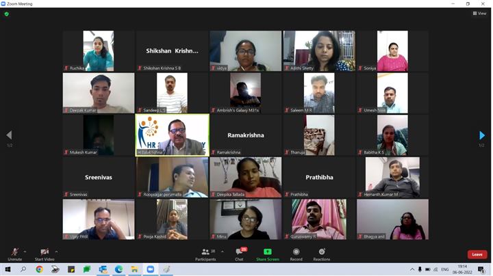 Participants attending HR and labour law online class
